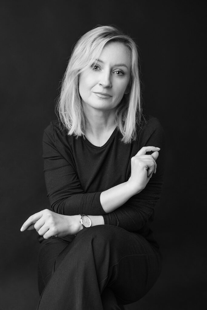 Home KATARZYNA RUDNIK - STUDIO PORTRETU | Fotografia portretowa, kobieca, biznesowa Kraków sesja portretowa kraków,sesja kobieca kraków,sesja ciążowa kraków,sesja buduarowa kraków,fotograf kraków