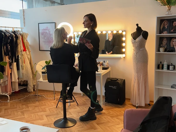 makijaz i fryzura do sesji zdjeciowej kraków